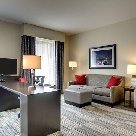 Hampton Inn & Suites Greenville Airport Bagian luar foto