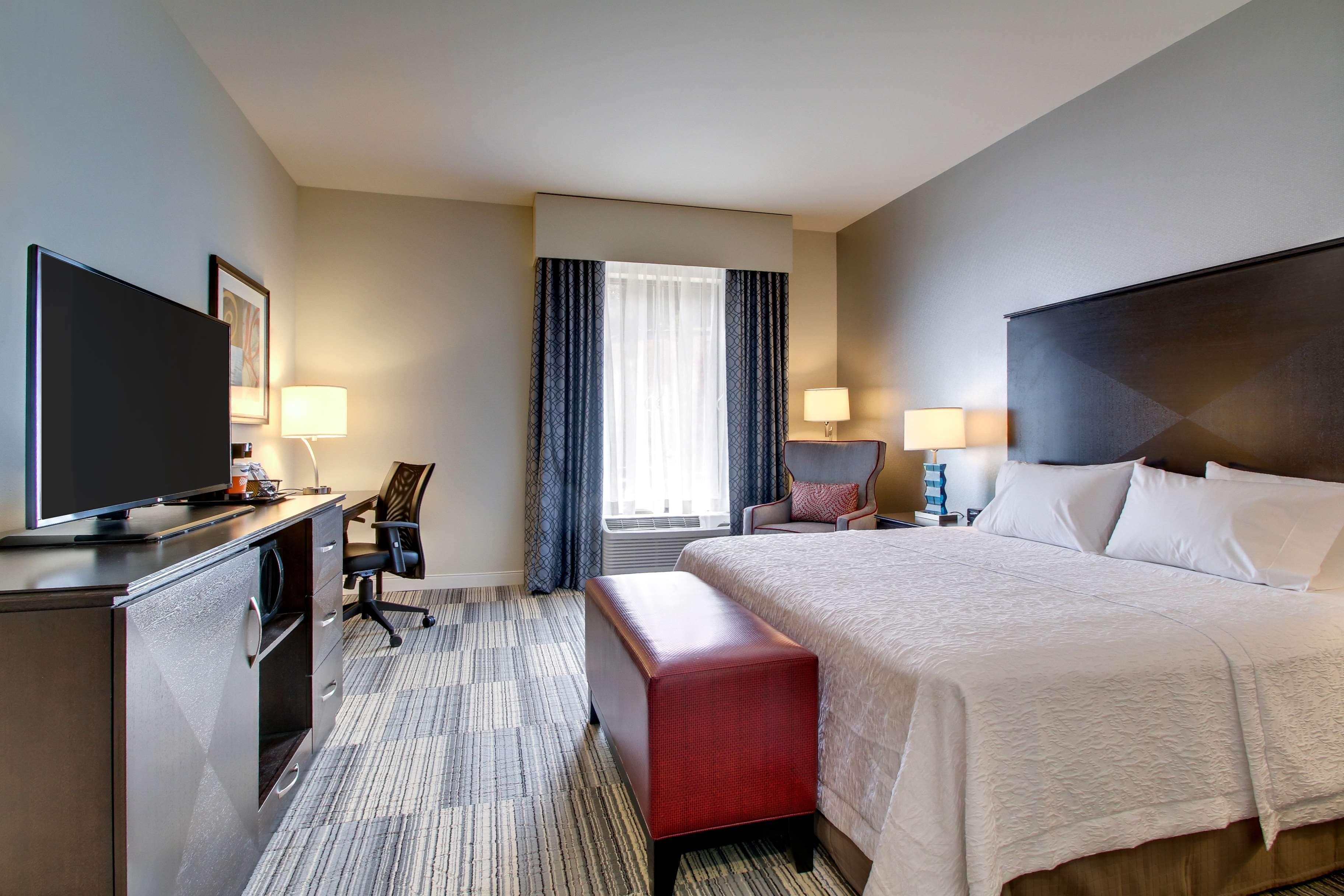 Hampton Inn & Suites Greenville Airport Bagian luar foto