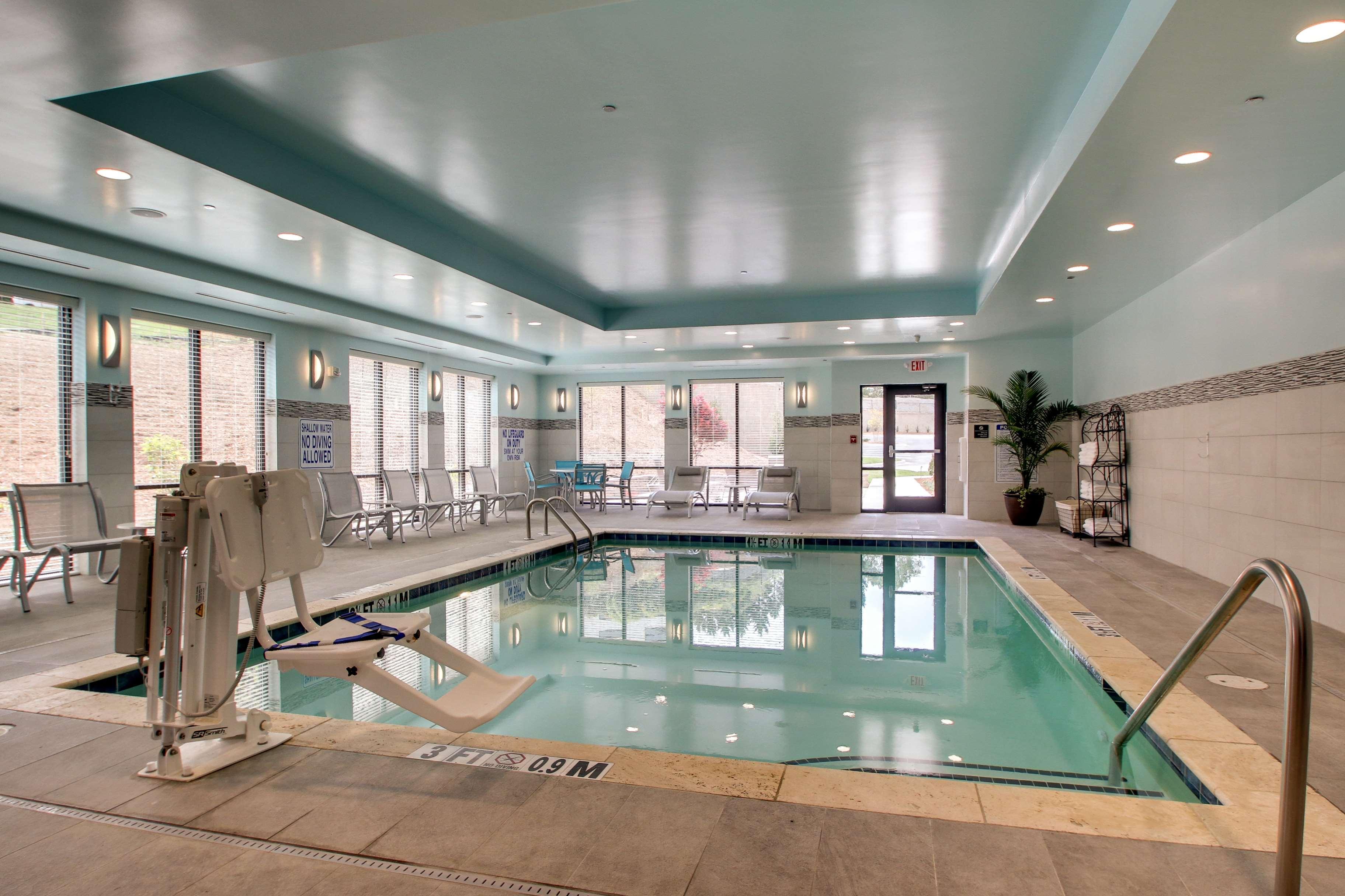Hampton Inn & Suites Greenville Airport Bagian luar foto