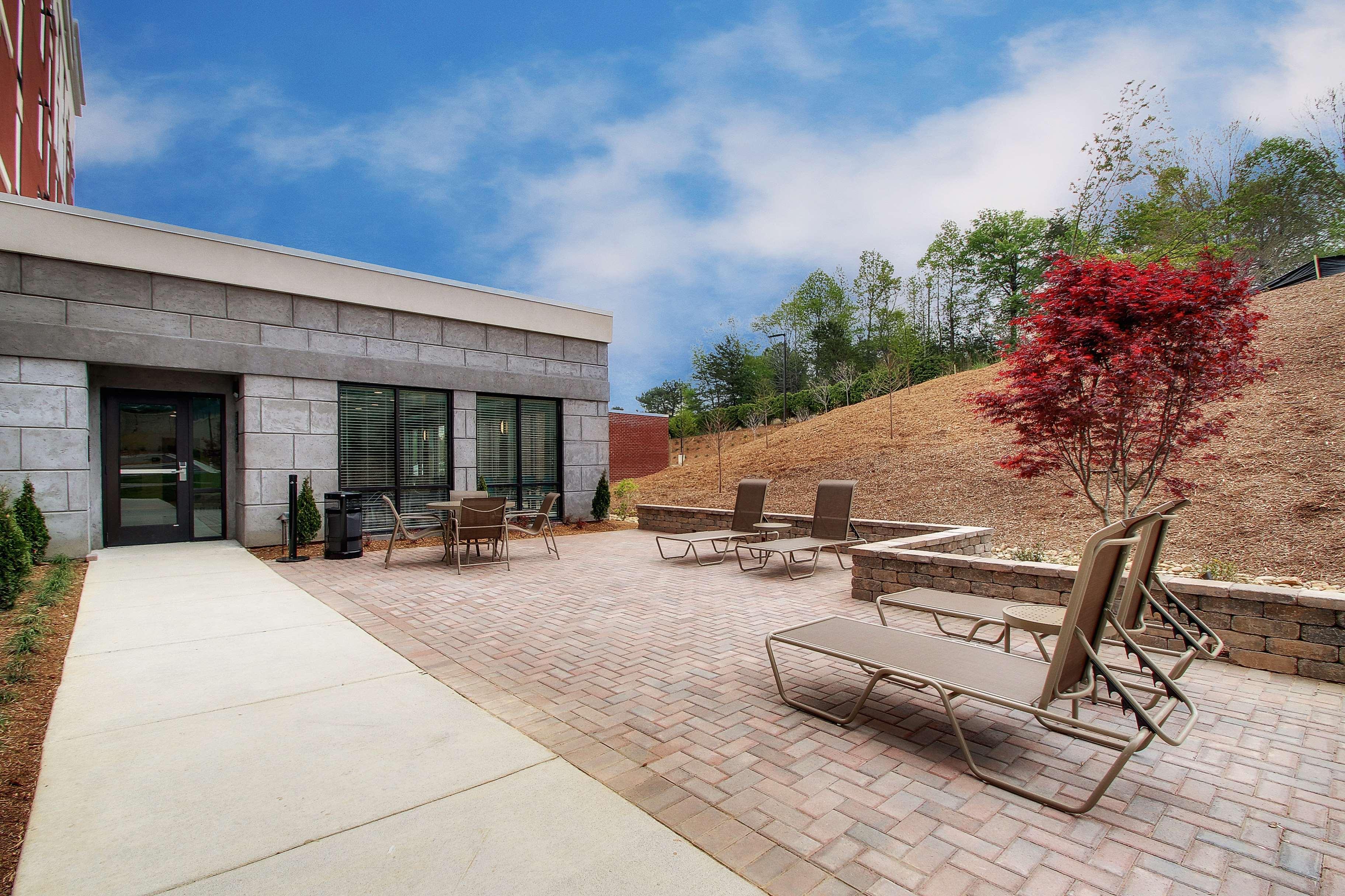 Hampton Inn & Suites Greenville Airport Bagian luar foto