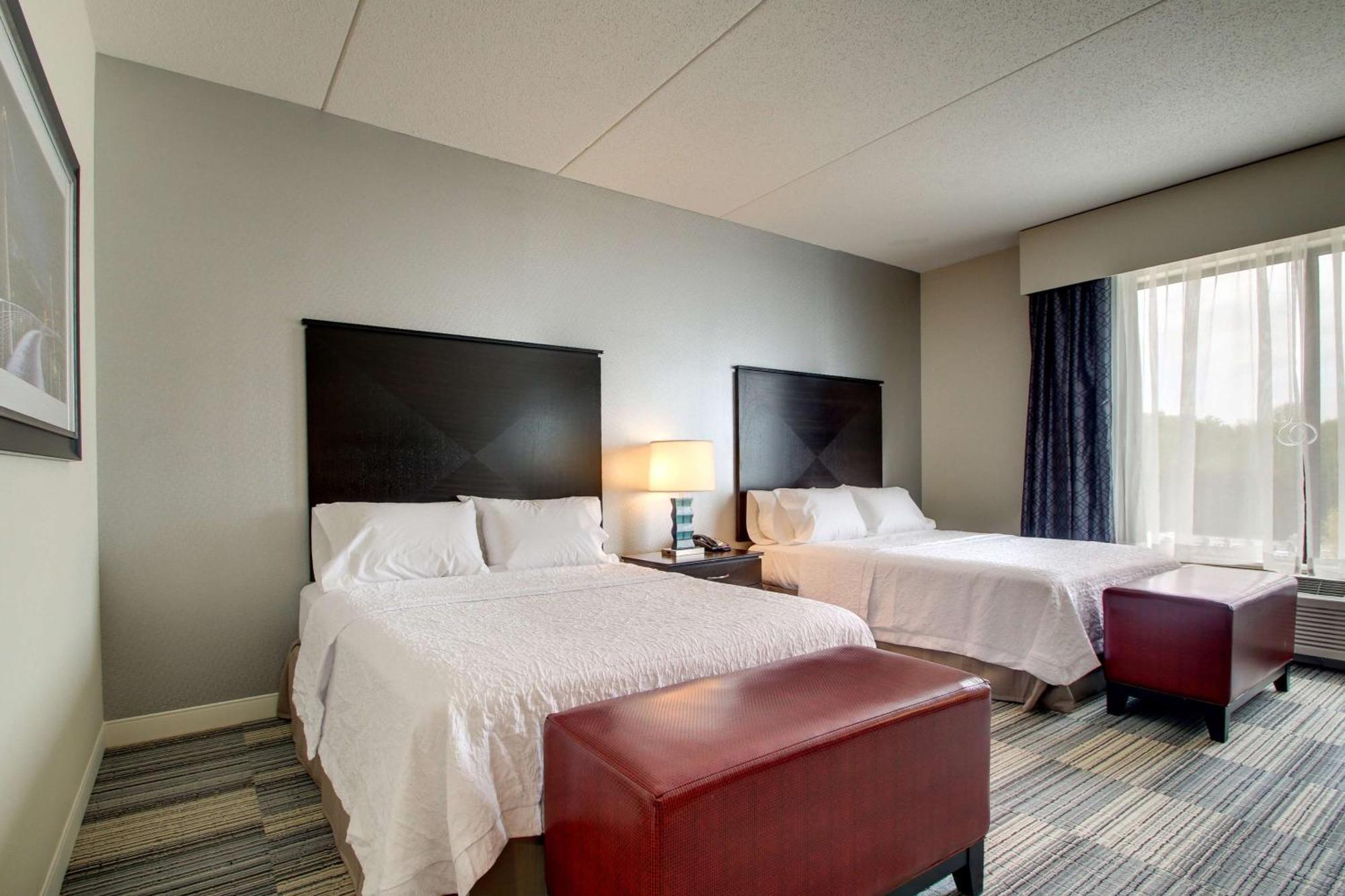 Hampton Inn & Suites Greenville Airport Bagian luar foto
