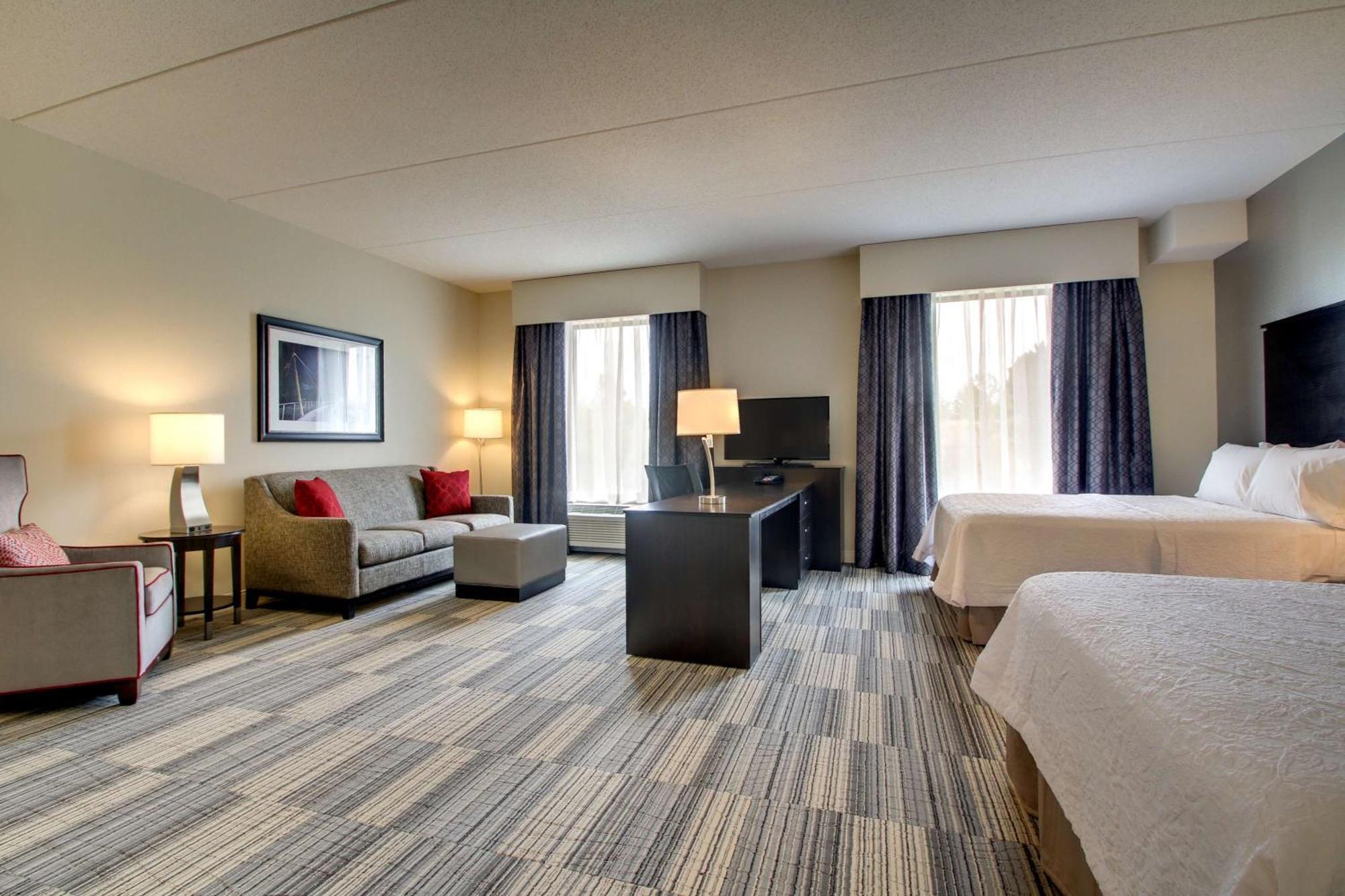 Hampton Inn & Suites Greenville Airport Bagian luar foto