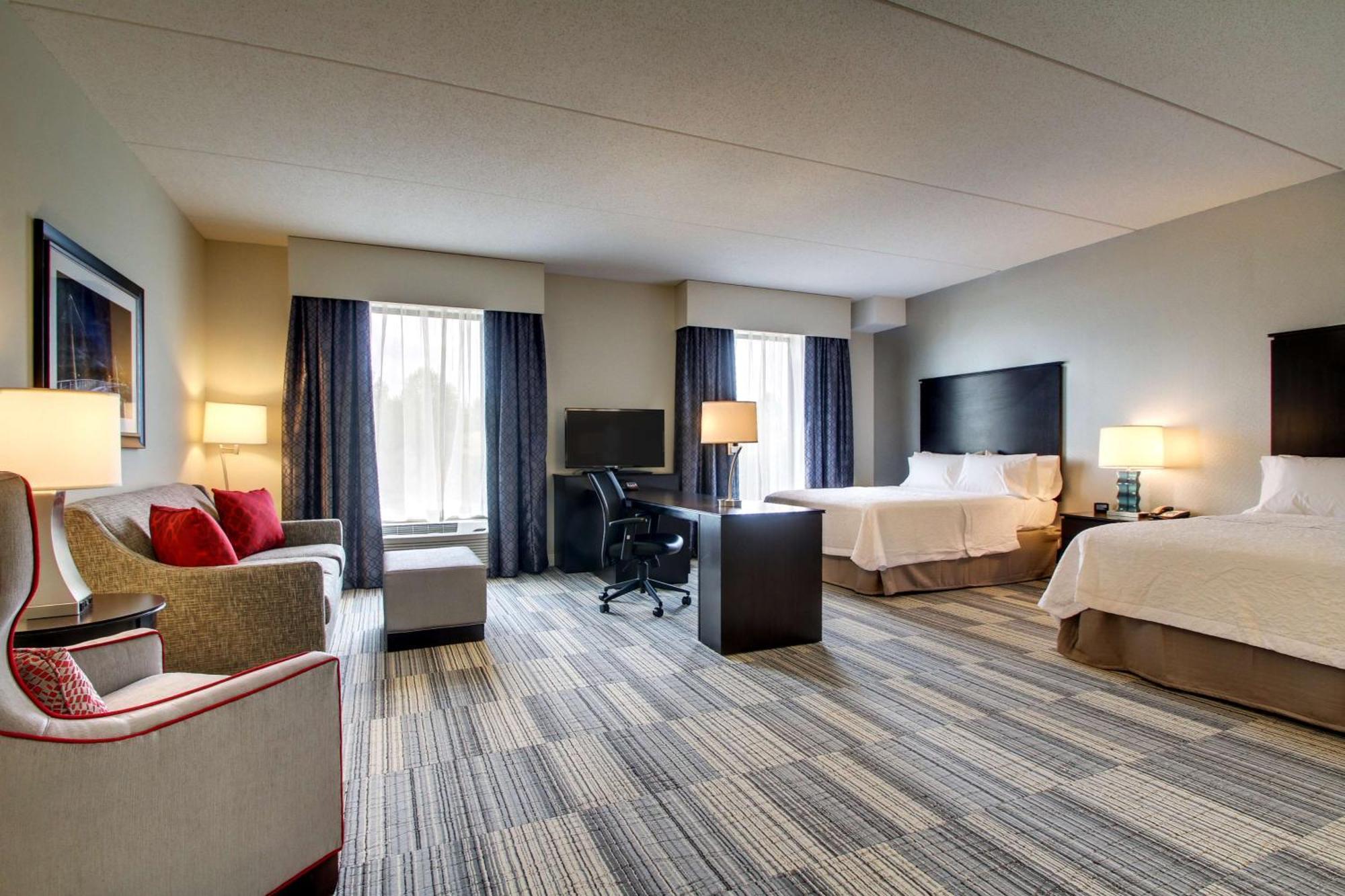 Hampton Inn & Suites Greenville Airport Bagian luar foto